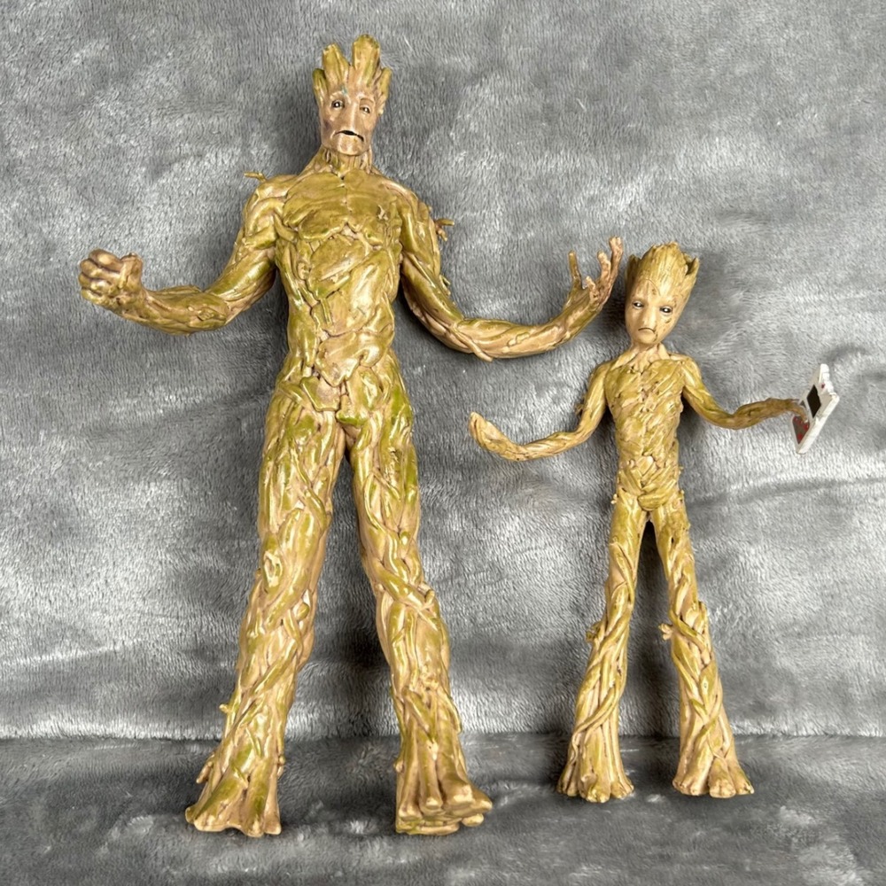 Marvel Guardians of the Galaxy Groot Action Figure Set Adult and Teen Groot‎